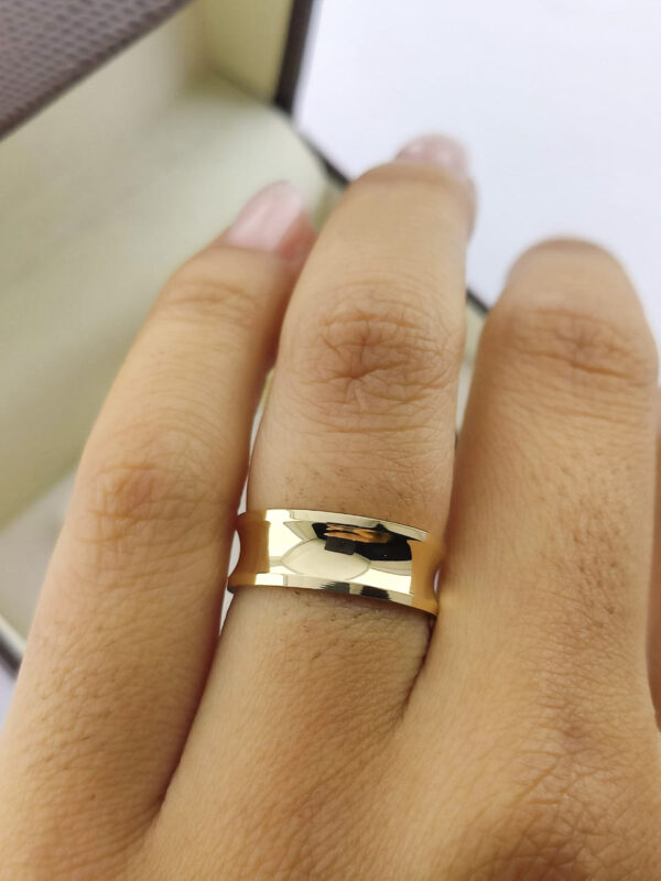 Aliança em Ouro 18k para noivado ou casamento Jhenifer – 8mm - Image 4
