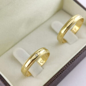 Aliança em Ouro 18k para noivado ou casamento Ivani – 4mm