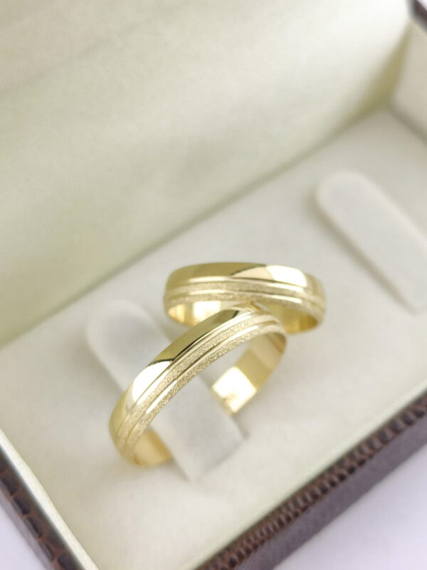 Aliança em Ouro 18k para noivado ou casamento Iara – 5mm - Image 3