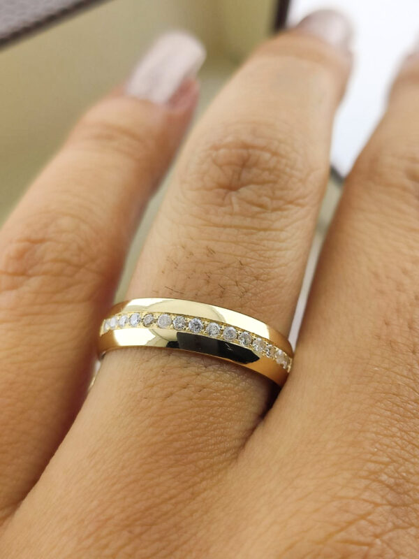 Aliança em Ouro 18k para noivado ou casamento Heloísa – 6mm - Image 4