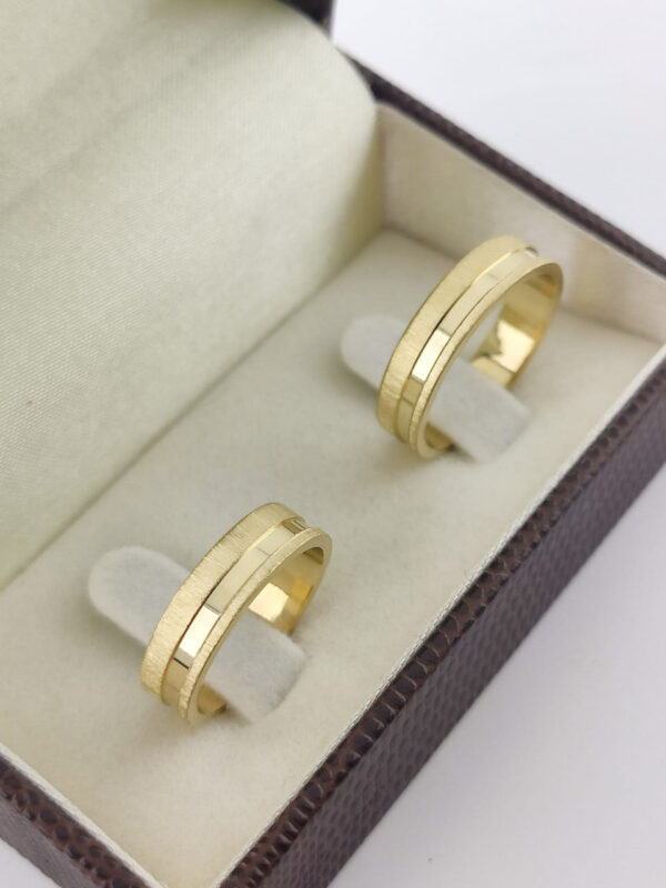 Aliança em Ouro 18k para noivado ou casamento Joice – 7mm