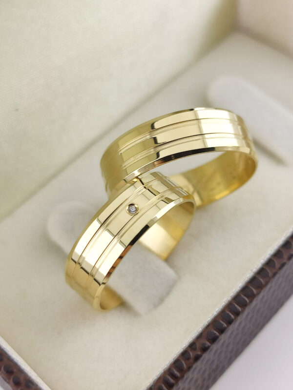 Aliança em Ouro 18k para noivado ou casamento Gisele – 8mm - Image 3