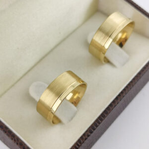 Aliança em Ouro 18k para noivado ou casamento Franciela – 10mm