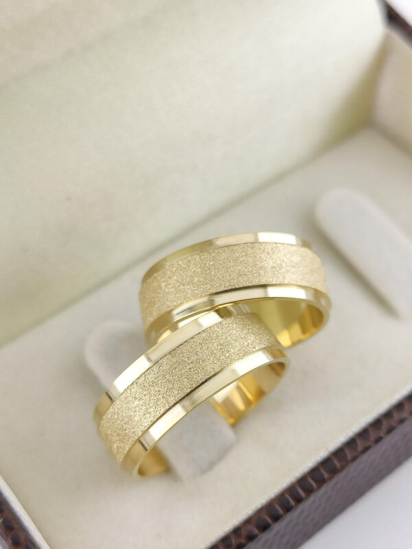 Aliança em Ouro 18k para noivado ou casamento Elisangela – 9mm - Image 2