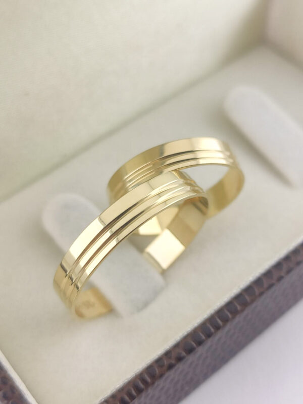 Aliança em Ouro 18k para noivado ou casamento Débora – 4mm - Image 2