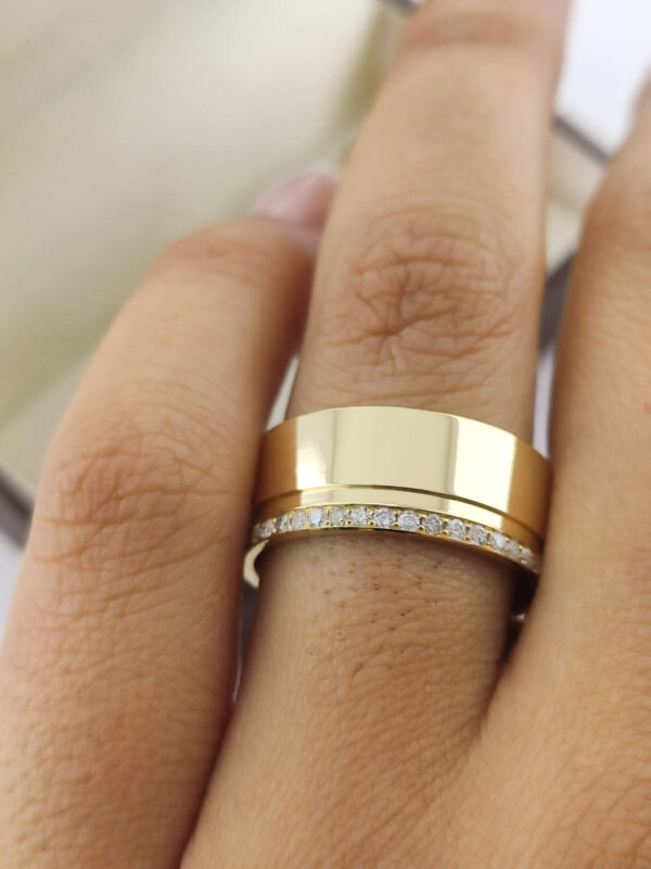 Aliança em Ouro 18k para noivado ou casamento Cristina – 10mm - Image 4