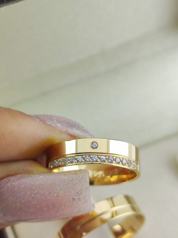 Aliança em Ouro 18k para noivado ou casamento Carla – 6mm - Image 3
