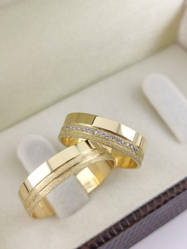 Aliança em Ouro 18k para noivado ou casamento Thaynara – 6mm - Image 3