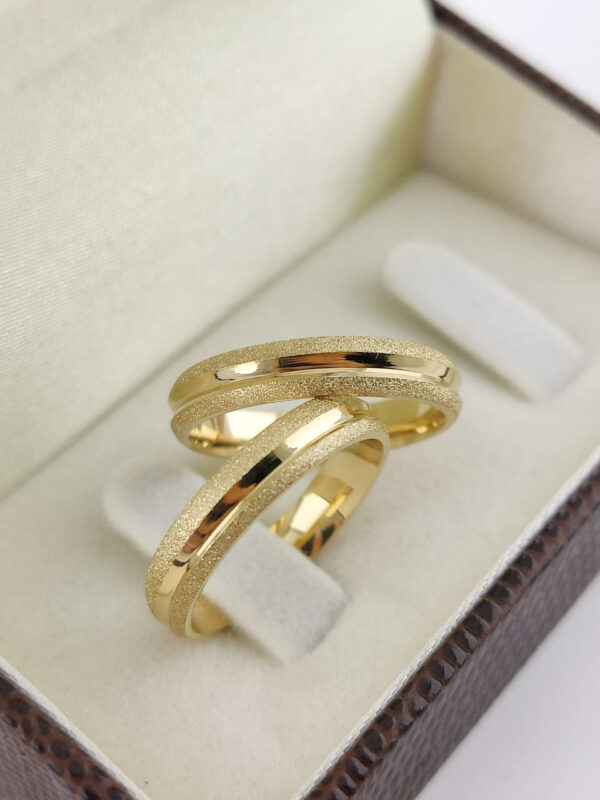 Aliança em Ouro 18k para noivado ou casamento Antonia – 5mm - Image 2