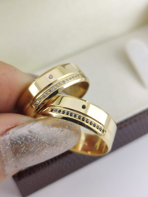 Aliança em Ouro 18k para noivado ou casamento Alana – 7mm - Image 3