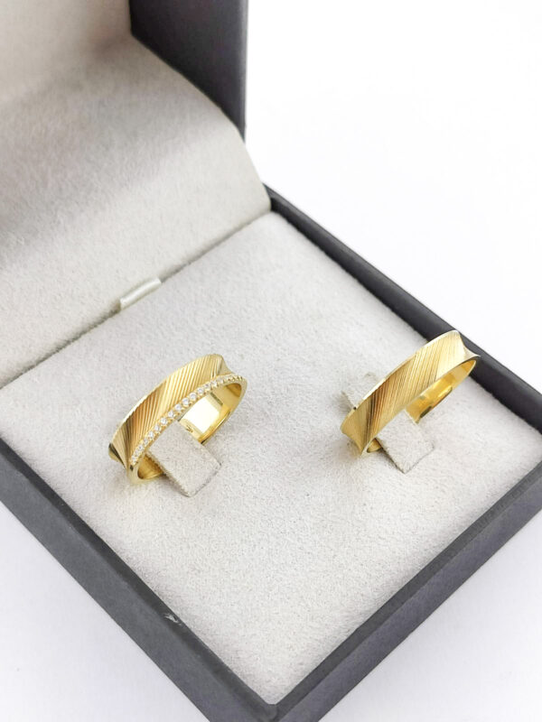 Aliança em Ouro 18k para noivado ou casamento Jéssica – 6mm