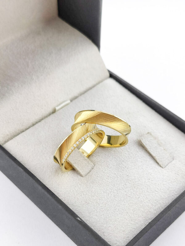 Aliança em Ouro 18k para noivado ou casamento Jéssica – 6mm - Image 2
